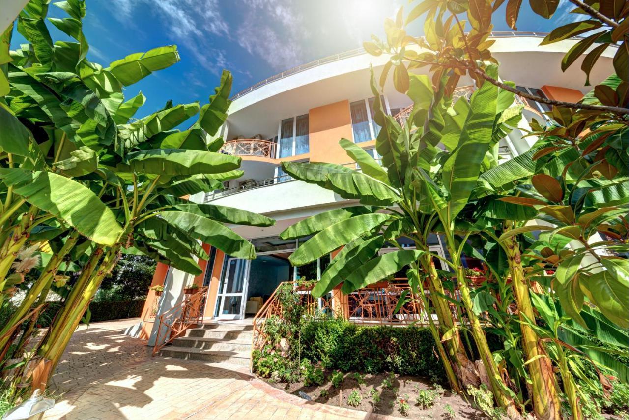 Copacabana Hotel Ravda Exterior photo